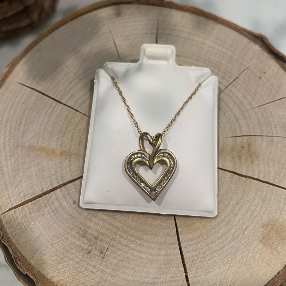 Diamond heart pendant necklace 10k
